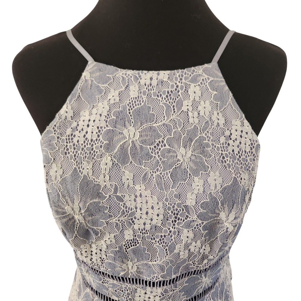 City Triangles Blue & White Lace Halter Mini Dress Illusion Waist 13 jr - Picture 3 of 8